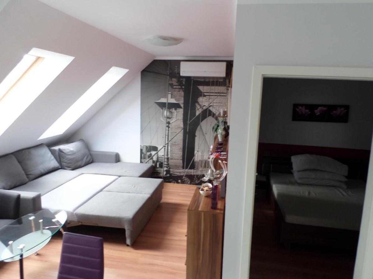 Cecilia Apartman Apartment Sárvár Exterior foto