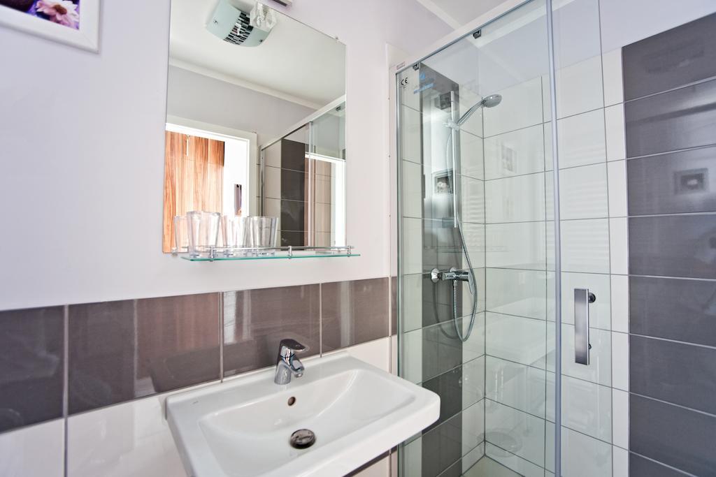 Cecilia Apartman Apartment Sárvár Cameră foto